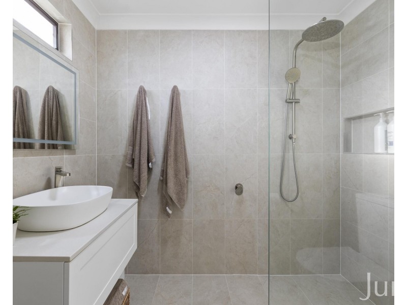 20 Stirling Street, Abernethy NSW 2325