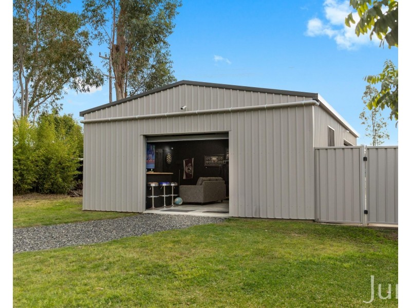 20 Stirling Street, Abernethy NSW 2325
