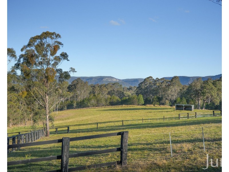 176 Wollong Road, Quorrobolong NSW 2325