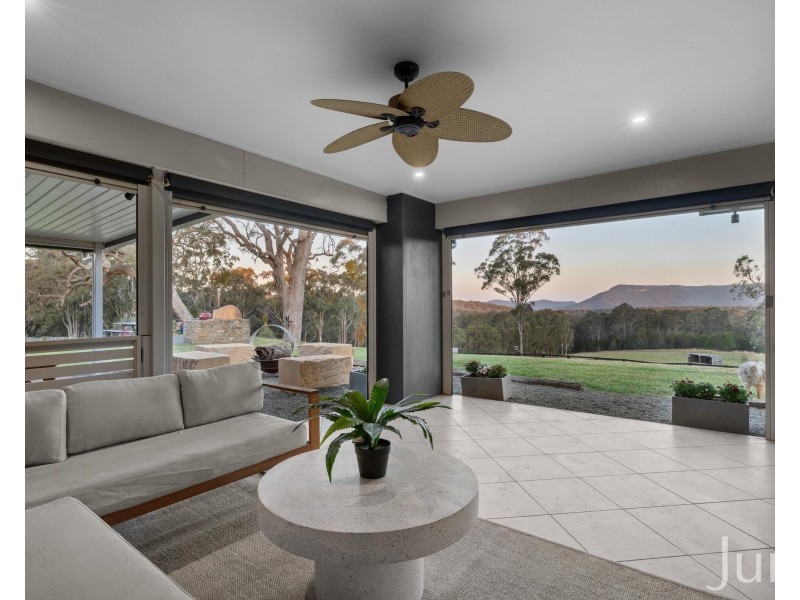 176 Wollong Road, Quorrobolong NSW 2325
