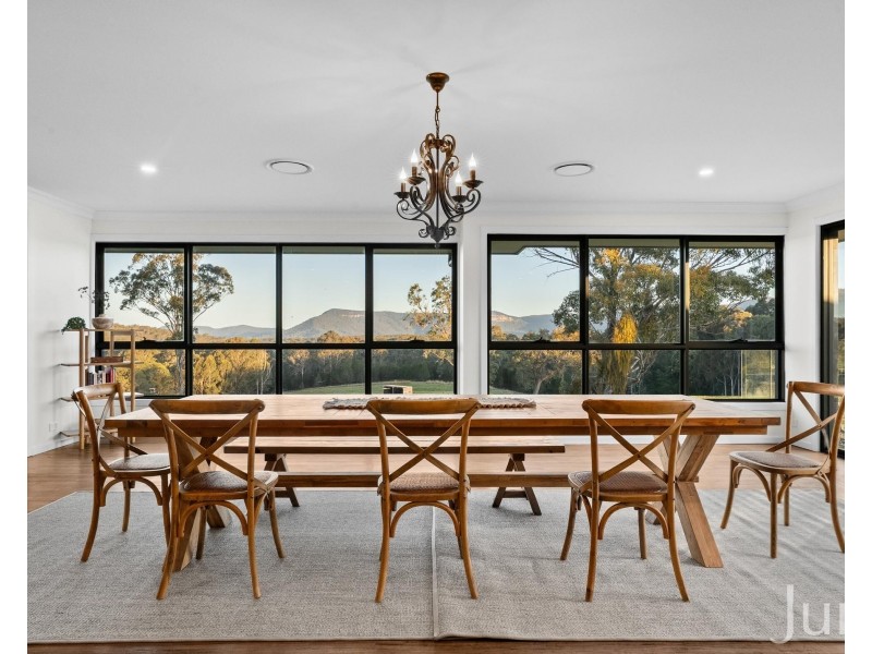 176 Wollong Road, Quorrobolong NSW 2325