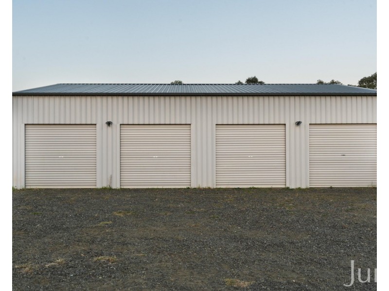 176 Wollong Road, Quorrobolong NSW 2325