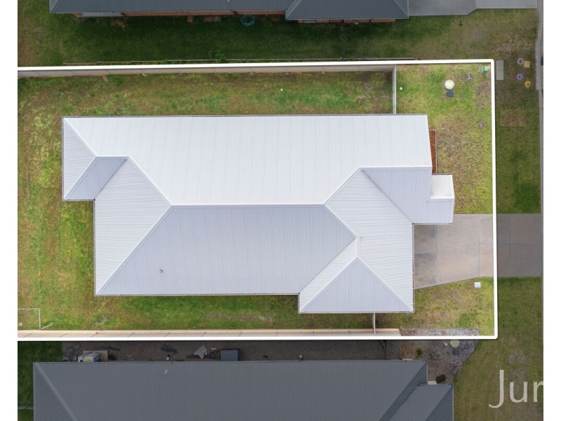 26 Maher Street, North Rothbury NSW 2335