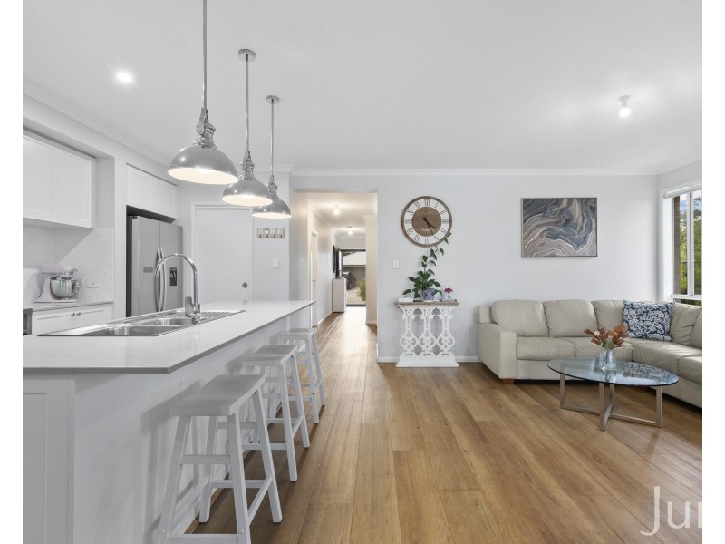11 Birmingham Circuit, Bellbird NSW 2325
