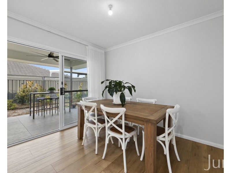 11 Birmingham Circuit, Bellbird NSW 2325