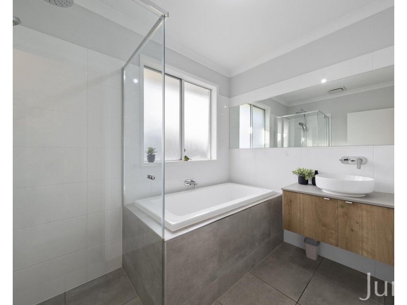 11 Birmingham Circuit, Bellbird NSW 2325