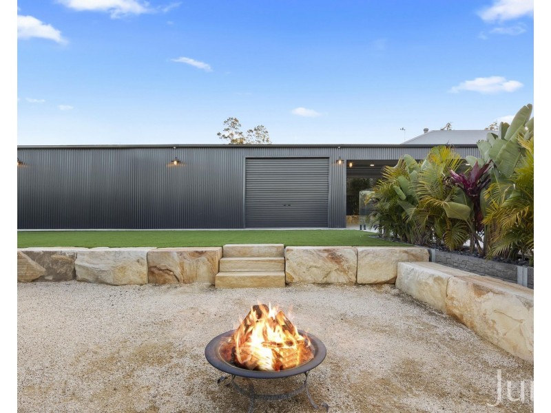 8 Ellerton Avenue, North Rothbury NSW 2335