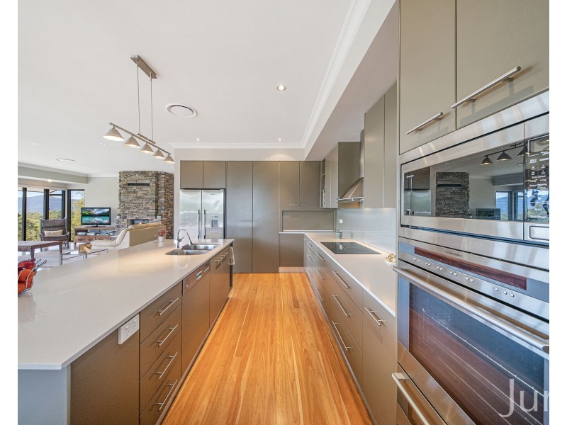 121 Rodney Road, Mount Vincent NSW 2323