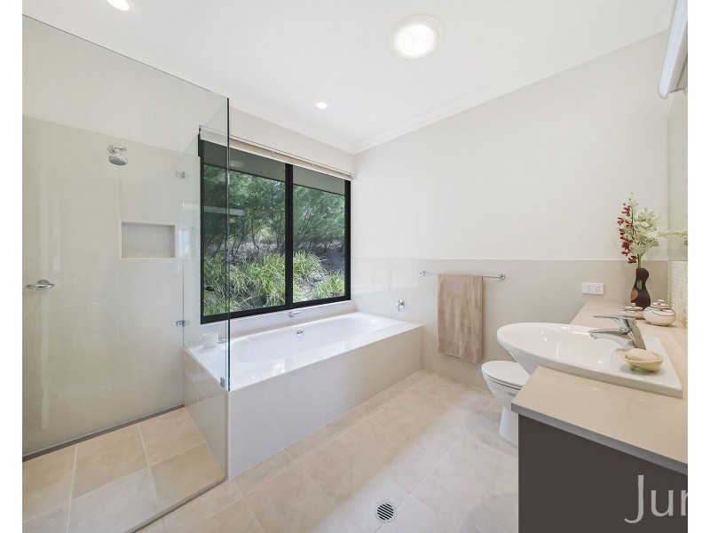 121 Rodney Road, Mount Vincent NSW 2323