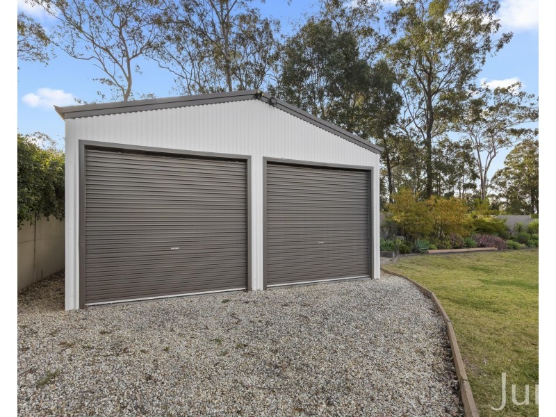 4 Rampling Avenue, North Rothbury NSW 2335