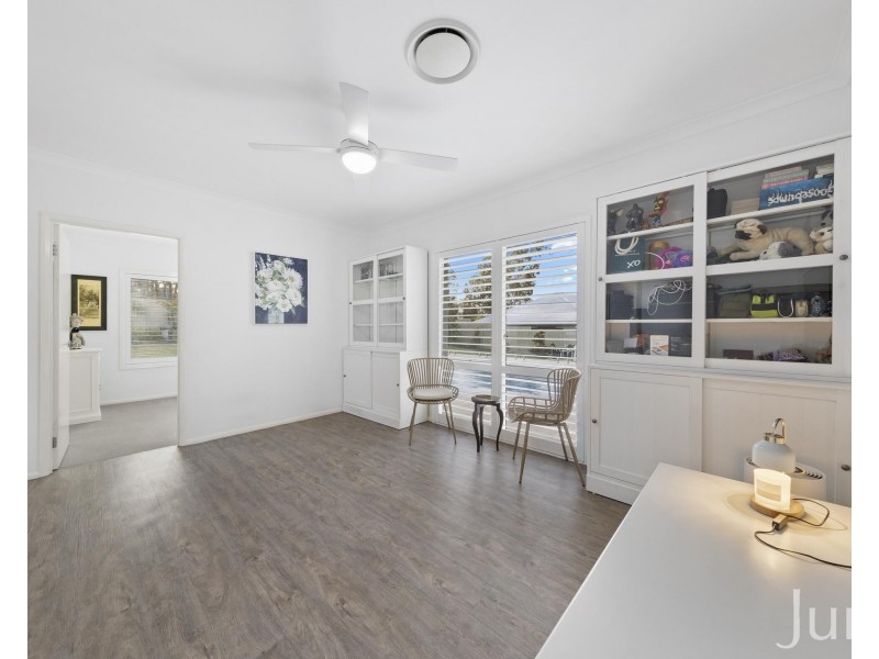 4 Rampling Avenue, North Rothbury NSW 2335