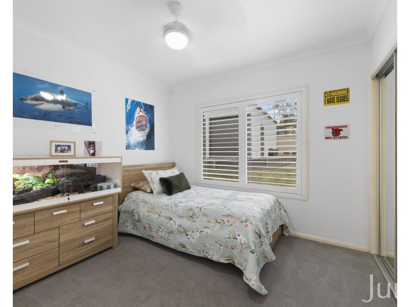 4 Rampling Avenue, North Rothbury NSW 2335