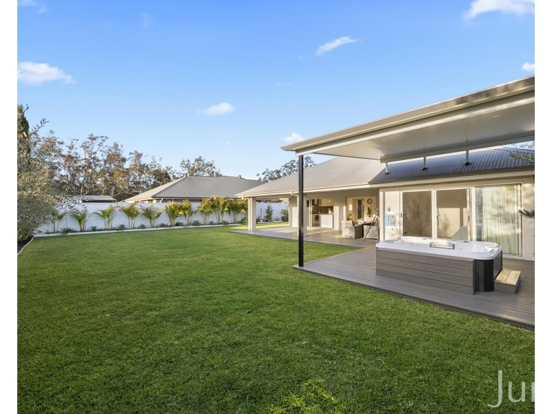 43 Tooze Circuit, North Rothbury NSW 2335