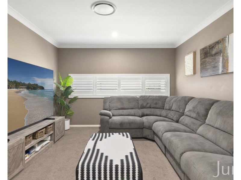 43 Tooze Circuit, North Rothbury NSW 2335