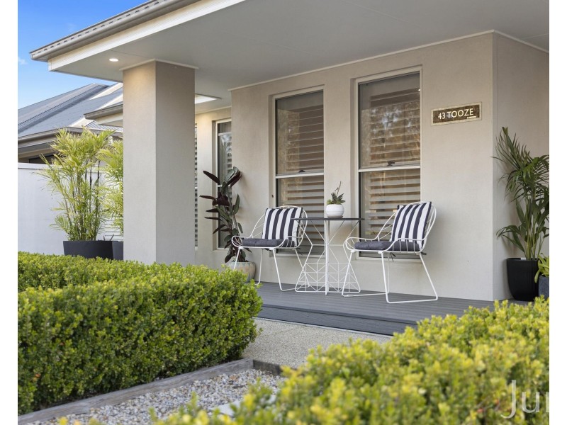 43 Tooze Circuit, North Rothbury NSW 2335