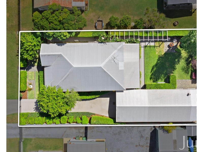 14 Love Street, Cessnock NSW 2325