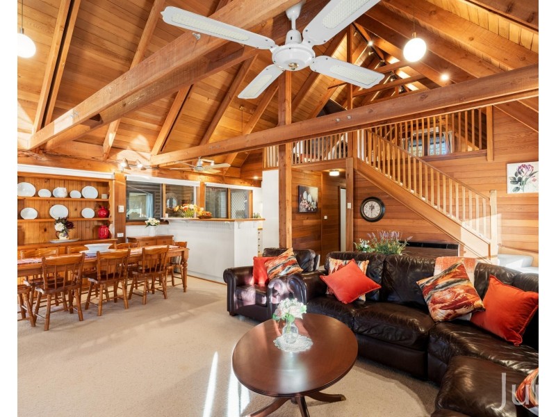 217 Deasys Road, Pokolbin NSW 2320