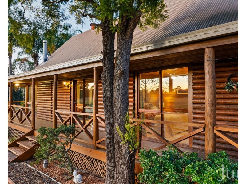 217 Deasys Road, Pokolbin NSW 2320