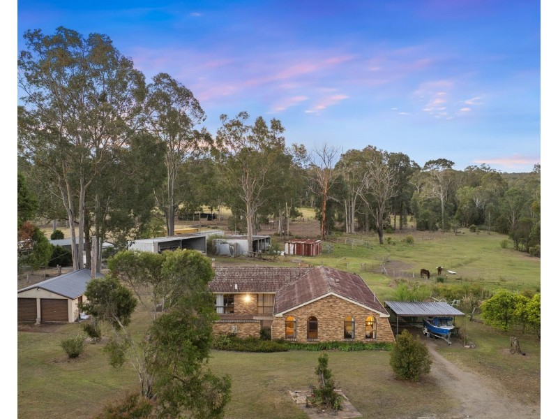 139 Lake Road, Elrington NSW 2325