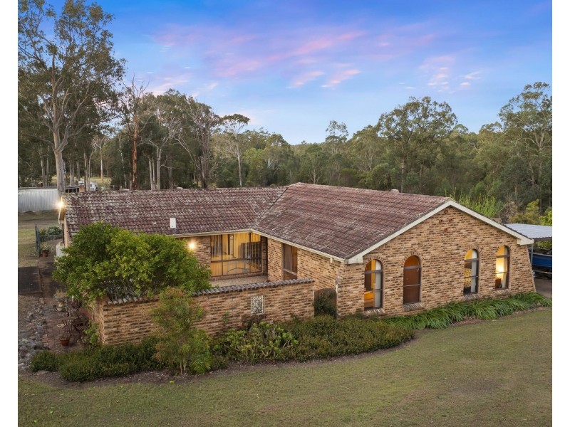 139 Lake Road, Elrington NSW 2325