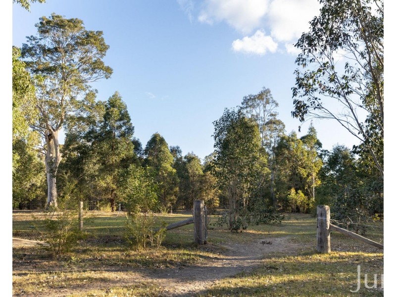 139 Lake Road, Elrington NSW 2325