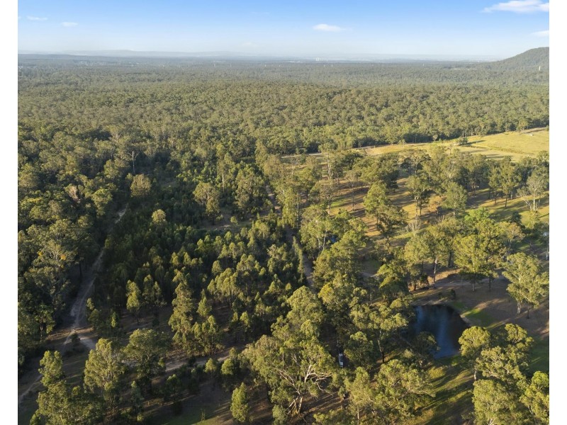 139 Lake Road, Elrington NSW 2325