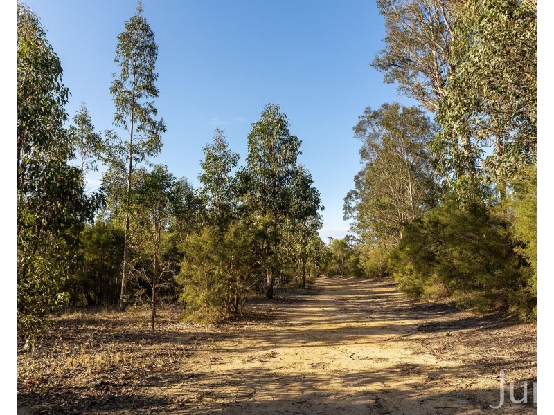 139 Lake Road, Elrington NSW 2325