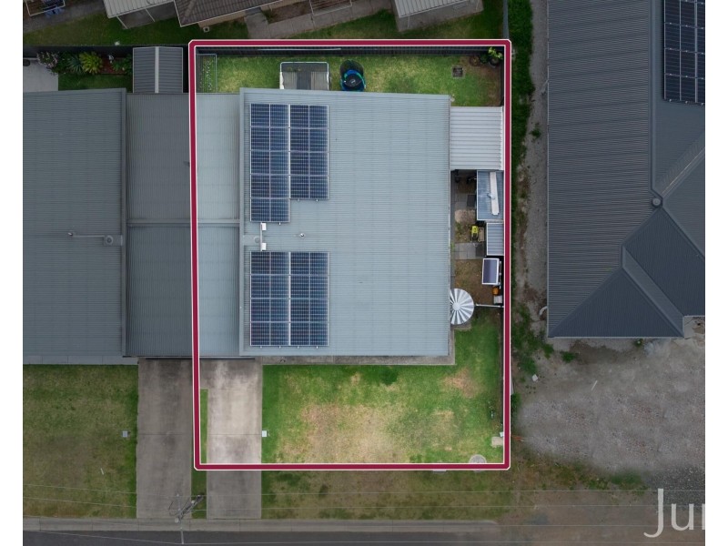 2/1 Elizabeth Street, Cessnock NSW 2325