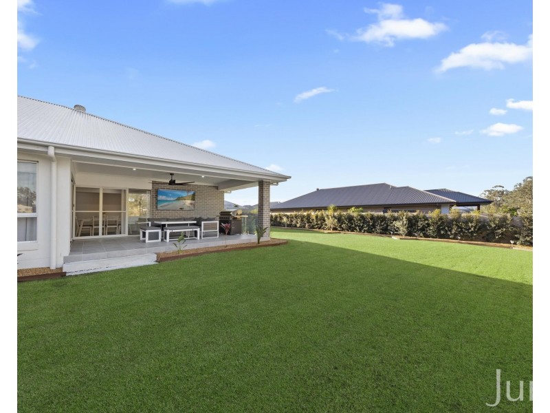 81 Ferry Parade, North Rothbury NSW 2335