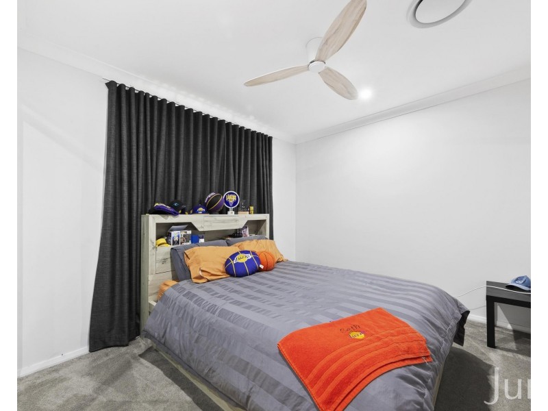 81 Ferry Parade, North Rothbury NSW 2335