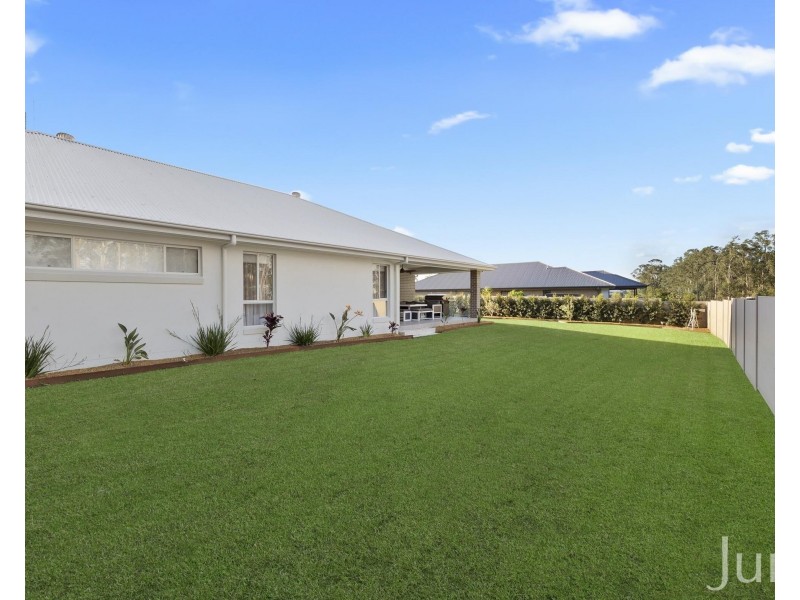 81 Ferry Parade, North Rothbury NSW 2335