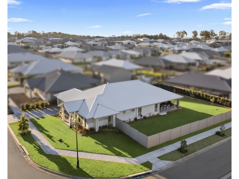 81 Ferry Parade, North Rothbury NSW 2335