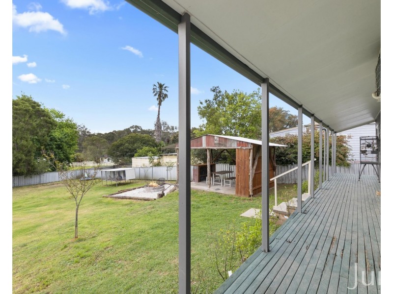 61 Main Road, Paxton NSW 2325
