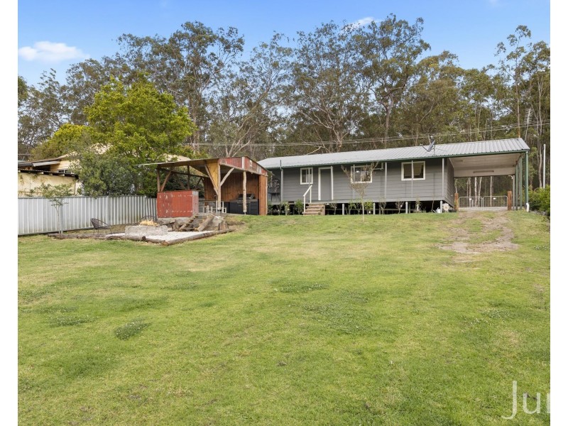 61 Main Road, Paxton NSW 2325