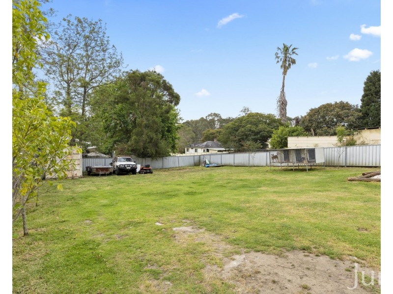 61 Main Road, Paxton NSW 2325