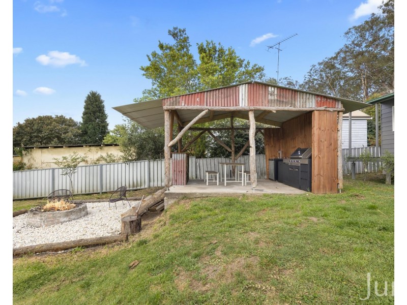 61 Main Road, Paxton NSW 2325