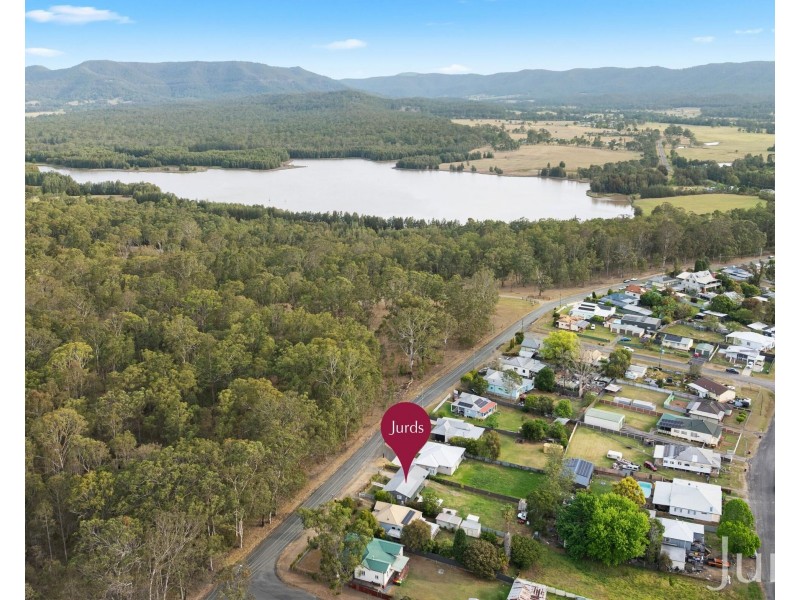 61 Main Road, Paxton NSW 2325