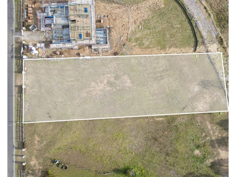 42 Crown Line Drive, North Rothbury NSW 2335