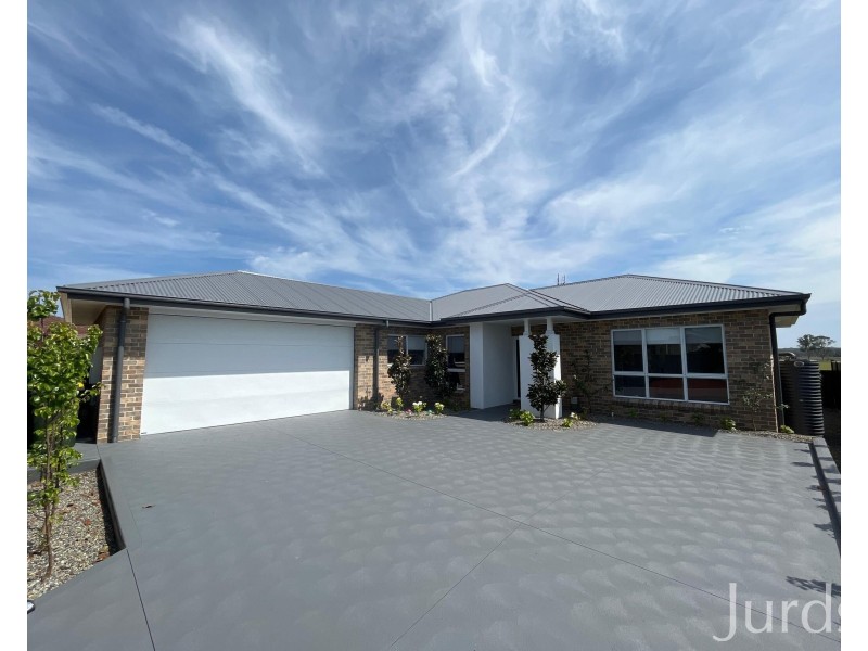 18A Dover Street, Cessnock NSW 2325