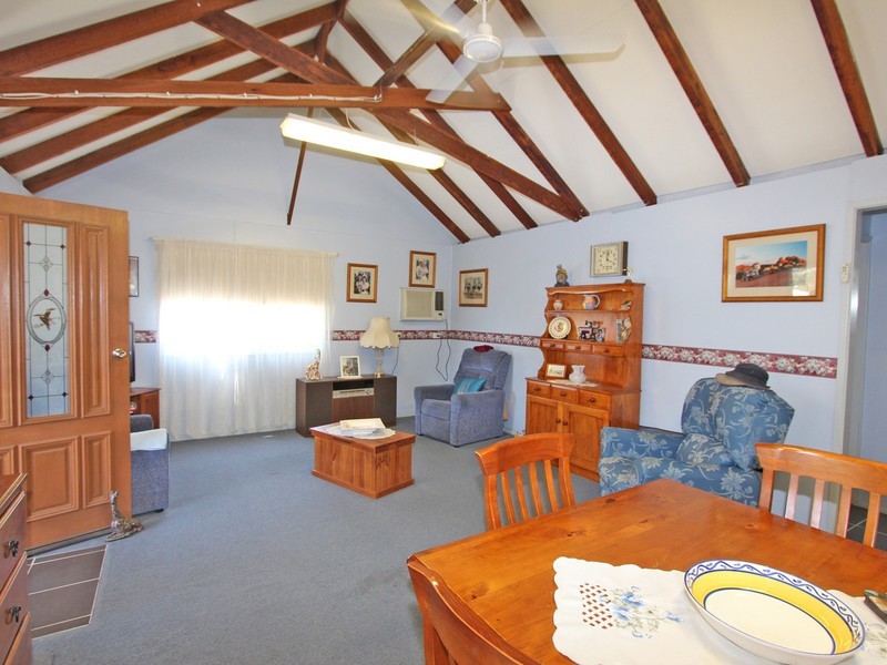 402 McMullins Road, Branxton NSW 2335