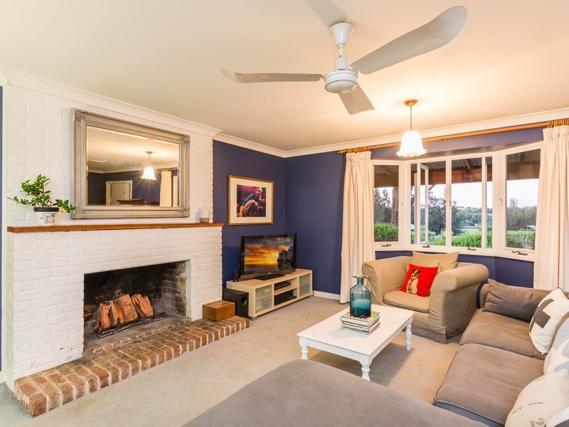 112 Halls Road, Pokolbin NSW 2320