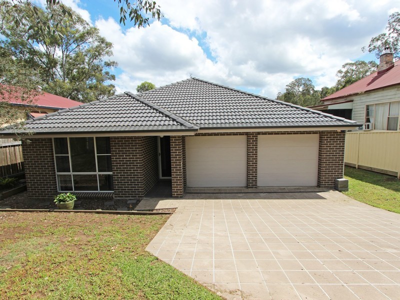 4 First Street, Millfield NSW 2325