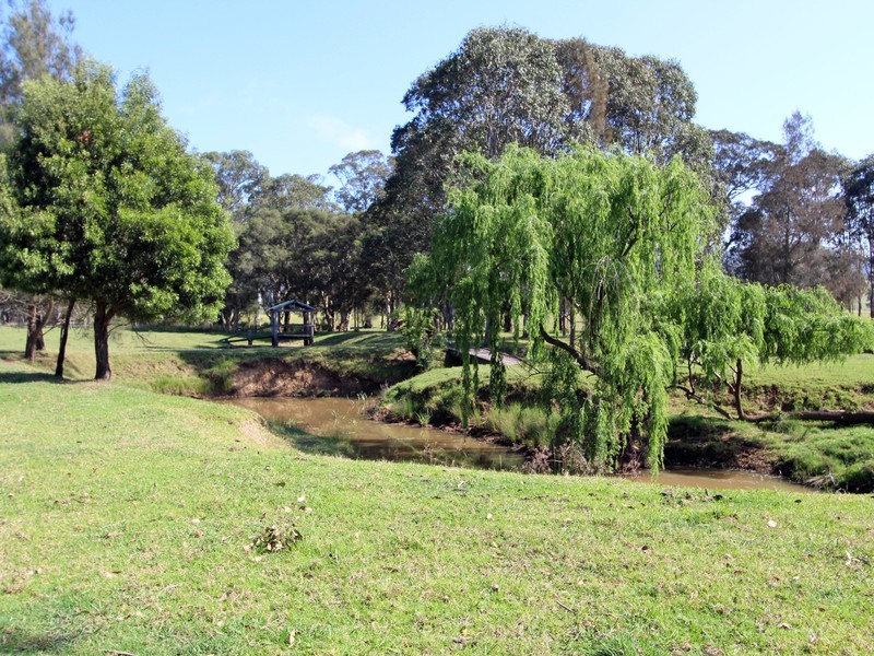 8 Owens Avenue, Millfield NSW 2325