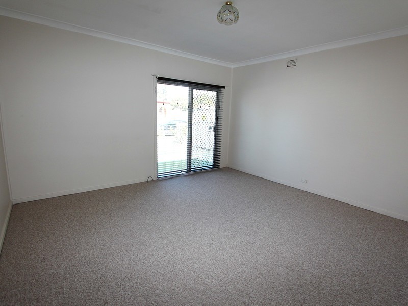 3 Carroll Avenue, Cessnock NSW 2325