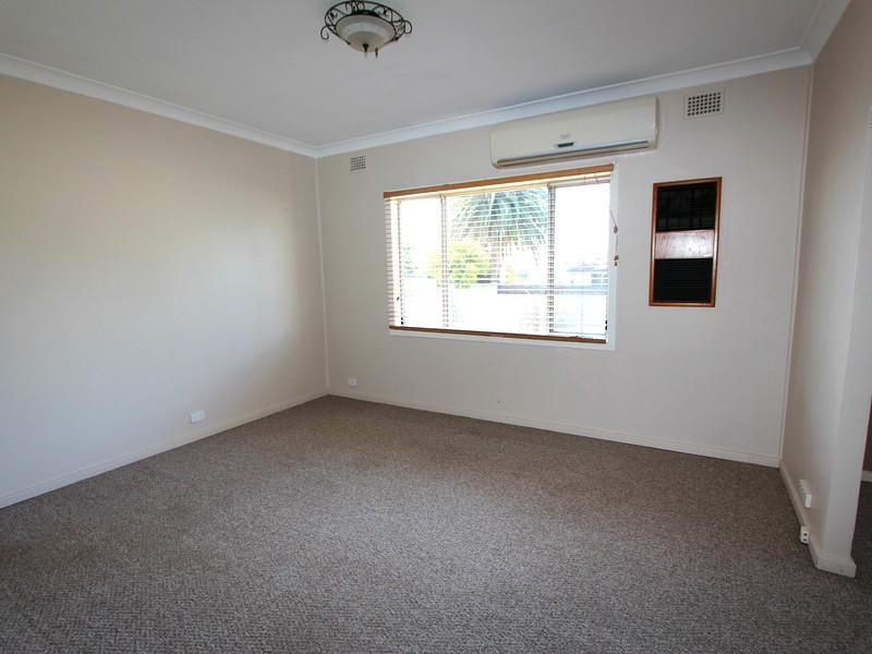 3 Carroll Avenue, Cessnock NSW 2325