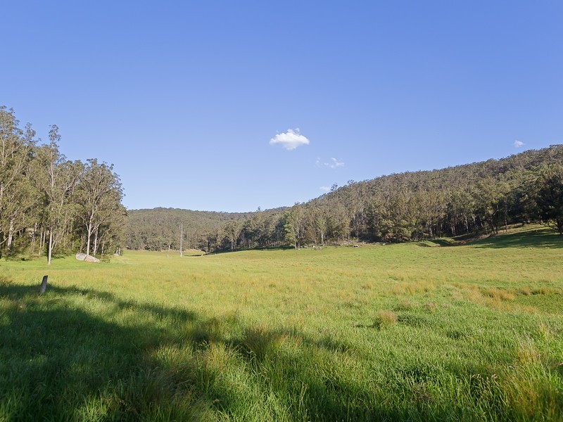 117 Milsons Arm Road, Wollombi NSW 2325