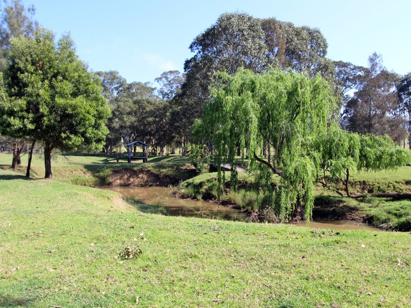 8 Owens Avenue, Millfield NSW 2325