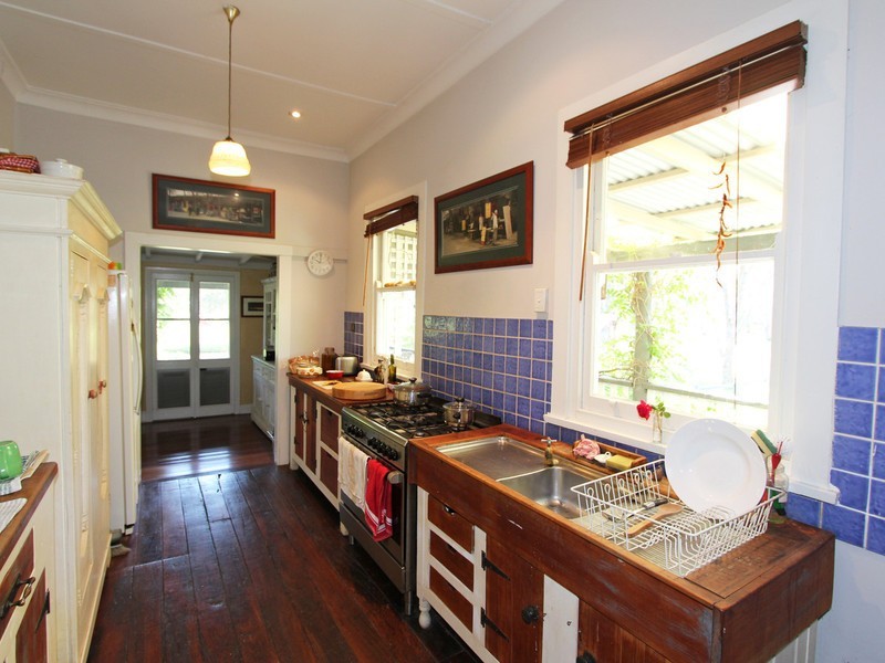 8 Owens Avenue, Millfield NSW 2325