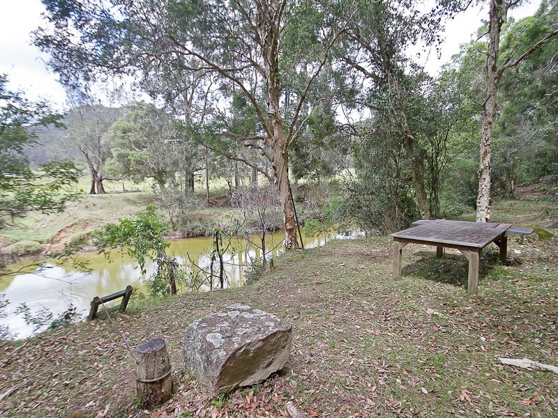 1652 Wollombi Road, Millfield NSW 2325