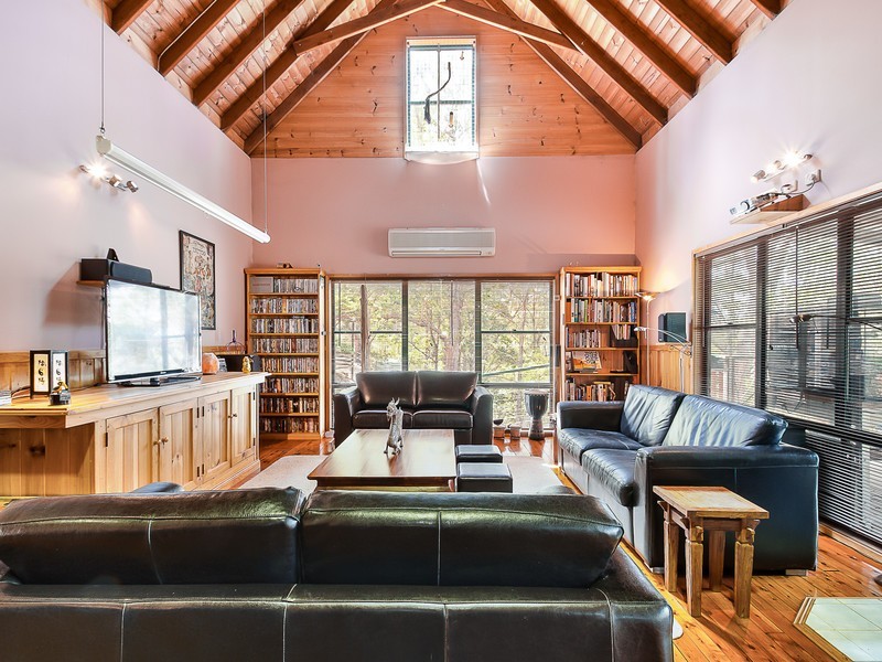 1652 Wollombi Road, Millfield NSW 2325